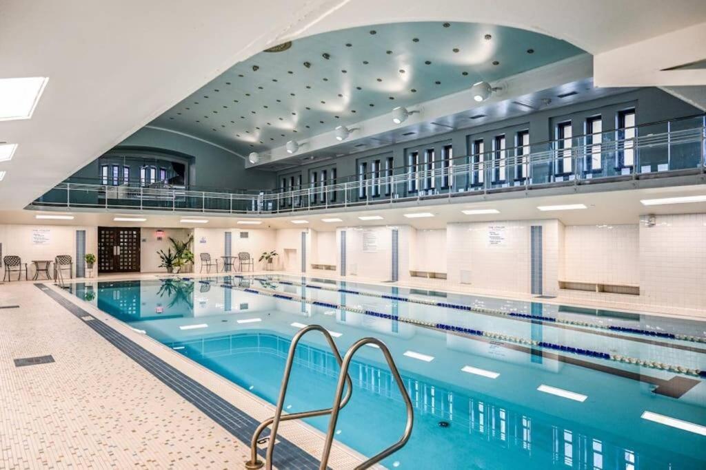 2Br Unit In The Heart Of Dt On Playhouse Square, With Pool And Gym Access-1106 Apartment คลีฟแลนด์ ภายนอก รูปภาพ