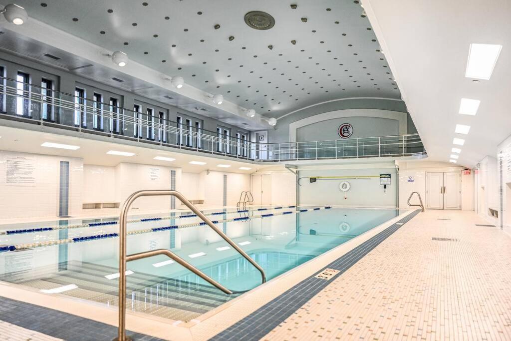 2Br Unit In The Heart Of Dt On Playhouse Square, With Pool And Gym Access-1106 Apartment คลีฟแลนด์ ภายนอก รูปภาพ